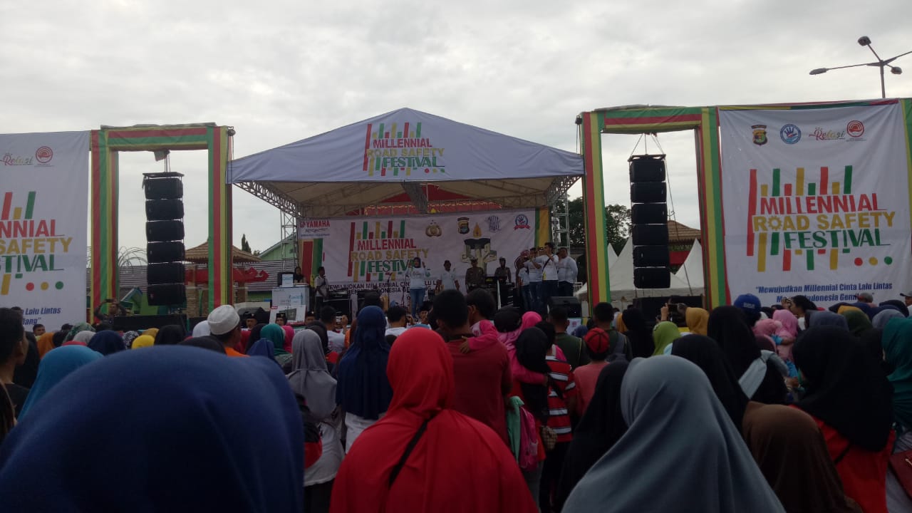 Millenial Road Safety Festival Polres Kota Metro