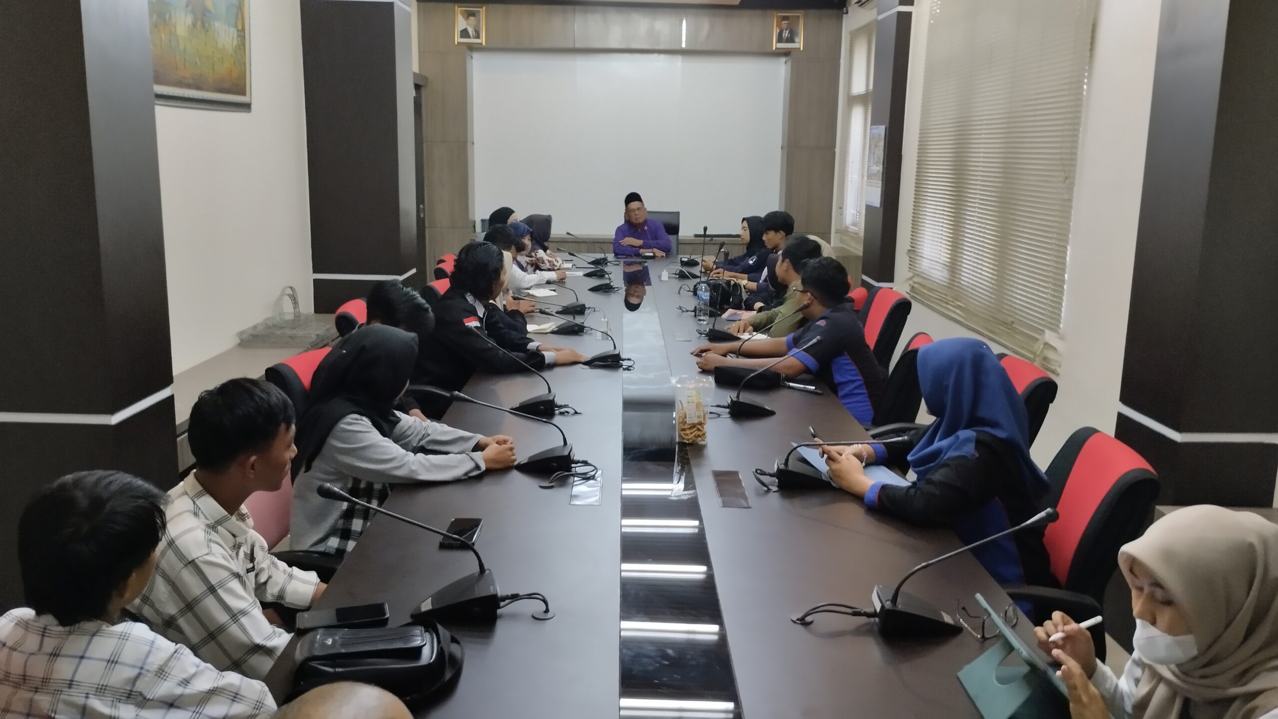 Bidang Kemahasiswaan Gelar Rapat Pengenalan Pengurus Baru dan Koordinasi Program UKM/UKK 2024