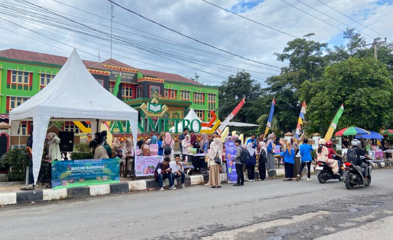 Bazar Ramadan Kolaborasi UKM/UKK IAIN Metro untuk Dukung Ekonomi Kreatif