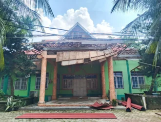 ampak depan Gedung Serba Guna (GSG) yang sedang di renovasi, Sabtu (23/5/2026)